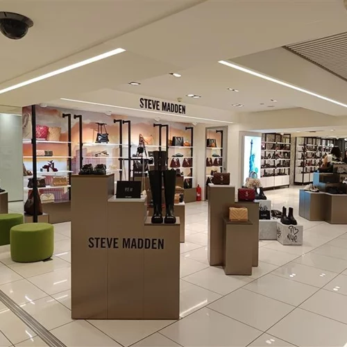 Η Steve Madden άνοιξε το νέο της corner στο Attica City Link