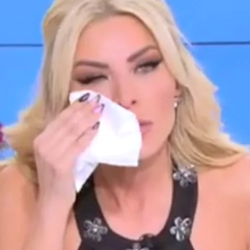 Κατερίνα Καινούργιου | "Μου γράφουν να πεθάνω και να μην κάνω ποτέ παιδί" (βίντεο)