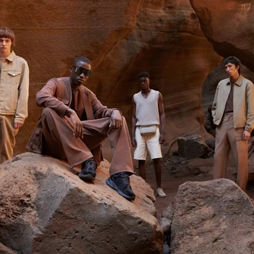 Τα διαχρονικά κομμάτια που αξίζει να αποκτήσεις από την genderless Origins συλλογή της Zara