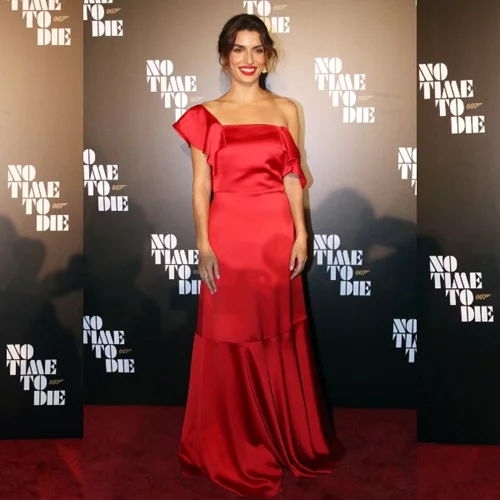 No time to die | Οι εμφανίσεις στο κόκκινο χαλί της πρεμιέρας της νέας ταινίας του James Bond στο Παλλάς