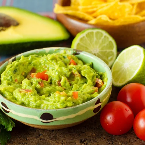 Η αυθεντική συνταγή για guacamole | Τα 4 λάθη που κάνεις και δεν είναι όπως των Μεξικανών