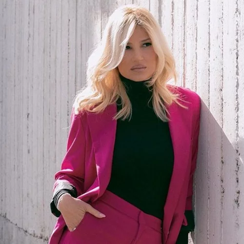 Αυτή είναι η τάση της μόδας που φορούν όλες οι Ελληνίδες celebrities και αξίζει να υιοθετήσεις