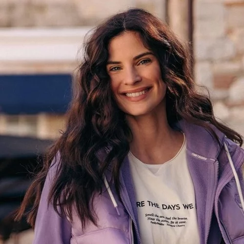 Χριστίνα Μπόμπα | Το concealer για τους μαύρους κύκλους που δεν λείπει ποτέ από το νεσεσέρ της