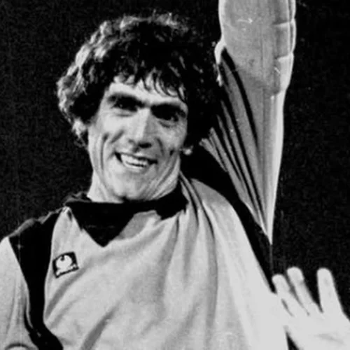 "Πέτα ψηλά τώρα Φάντομ μου, ελεύθερος" | Η συγκινητική ανάρτηση της κόρης του Νίκου Σαργκάνη