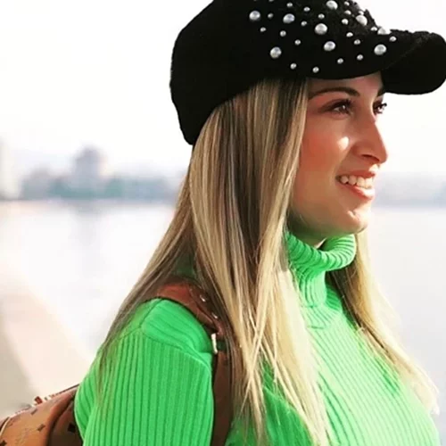 Επίθεση με βιτριόλι | "Δεν θέλω να κρυφτώ, θα μπω στο δικαστήριο με το κεφάλι ψηλά", λέει η Ιωάννα