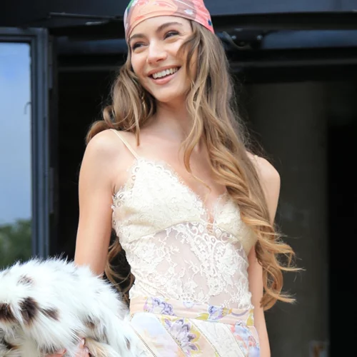 Τα πιο ωραία looks που θα κάνεις με φορέματα και μπότες