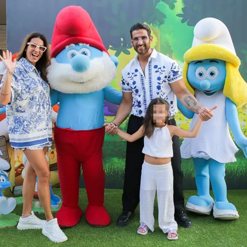 Οικογένεια "Στρουμφάκια: Η Ταινία" | Η Feelgood Entertainment και το TheMamagers.gr διοργάνωσαν την πιο στρουμφοαπίστευτη avant-premiere