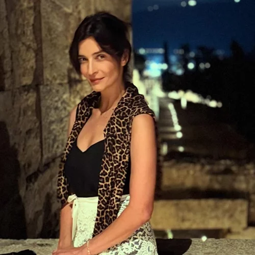 Αντιγόνη Κουλουκάκου | "Χρειάζομαι ύπνο και beaute"