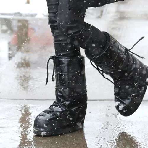 Οι snow boots που μπορείς να φορέσεις και χωρίς να χιονίζει