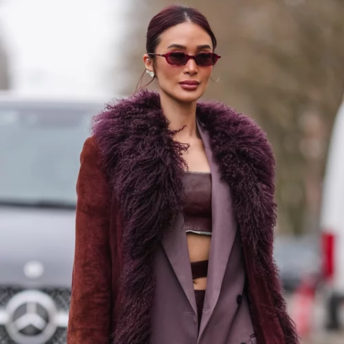 Αυτές είναι οι τσάντες που κρατούν οι γυναίκες με στιλ αυτή την περίοδο