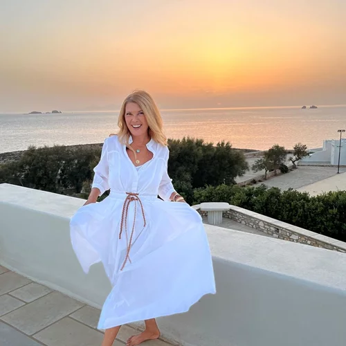 Σοφία Αλιμπέρτη | Έκανε μη χειρουργικό λίφτινγκ προσώπου και μας δείχνει τη διαδικασία