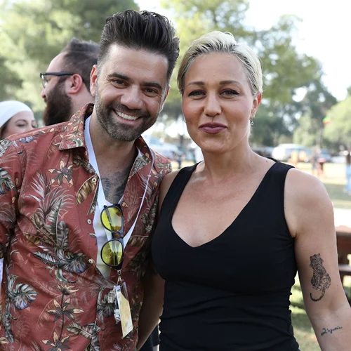 Θοδωρής Μαραντίνης - Πηνελόπη Αναστασοπούλου | Το "love story" τους και η διάσημη σκηνή από το "Love Actually"