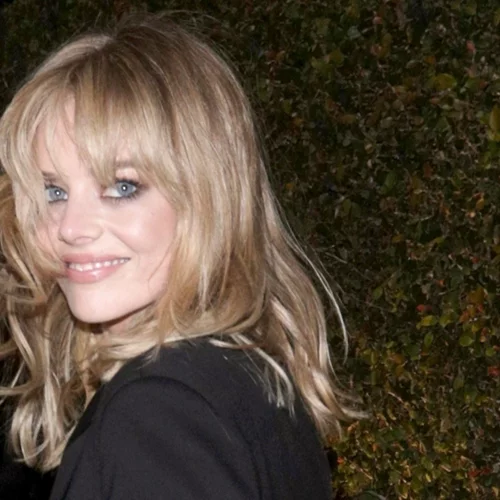 Πώς να χρησιμοποιείς σωστά τα heat protectant προϊόντα μαλλιών για μέγιστη προστασία από τη θερμότητα