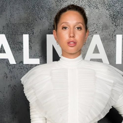 Το look της Μαρίας Ολυμπίας στην αποφοίτηση του αδερφού της είναι ιδανικό για μία girly καλοκαιρινή εμφάνιση