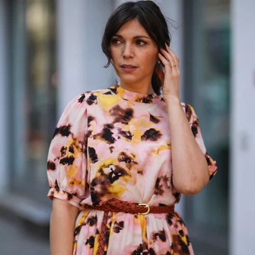 Γάμος τον Σεπτέμβριο; Το φόρεμα από τη Zara που είναι η ιδανική επιλογή, είναι σε έκπτωση