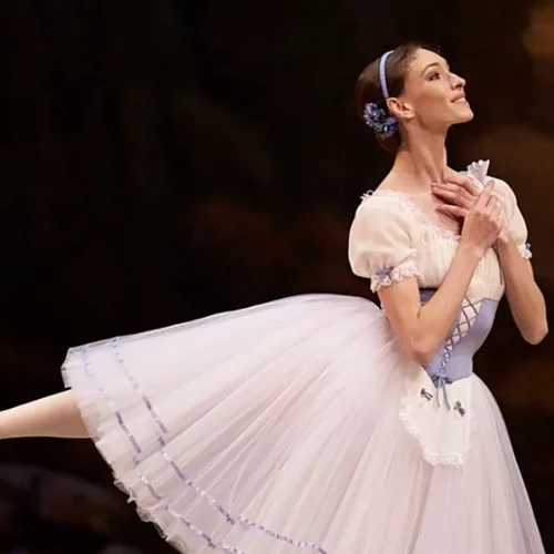 Η Olga Smirnova γυρνάει την πλάτη στα Μπαλέτα Μπολσόι | Δεν πίστευα πως θα ντραπώ για τη Ρωσία