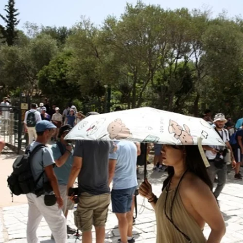 Κλειστή η Ακρόπολη 12:00 - 17:00 λόγω καύσωνα