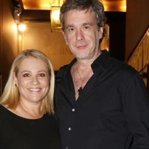 Μαριάννα Τουμασάτου & Αλέξανδρος Σταύρου | Μαζί σε θεατρική πρεμιέρα