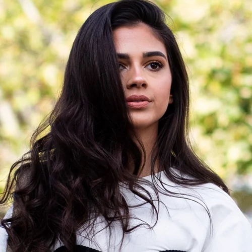 Τα stylish κουρέματα που θα ανανεώσουν ακόμα και τα πιο άτονα και βαρετά μακριά μαλλιά