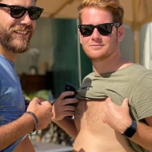 James Καφετζής - Νίκος Μπάρτζης | Συγκρίνουν τις μετά Survivor κοιλιές τους και γίνονται viral