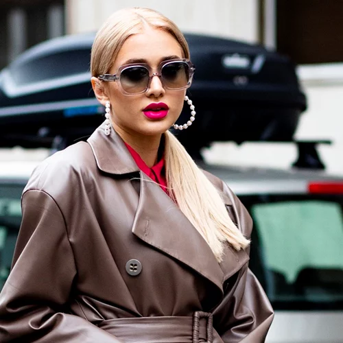 Τα κραγιόν που κολακεύουν όσο τίποτα τις ανοιχτοχρωμες επιδερμιδες