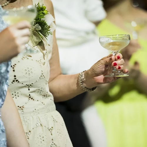 Τα αλκοολούχα ποτά με τις λιγότερες θερμίδες