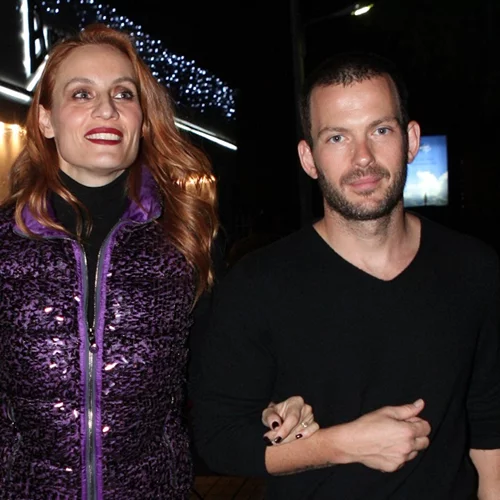 Η Ελεονώρα Μελέτη ποζάρει με εξαιρετικά φουσκωμένη κοιλιά