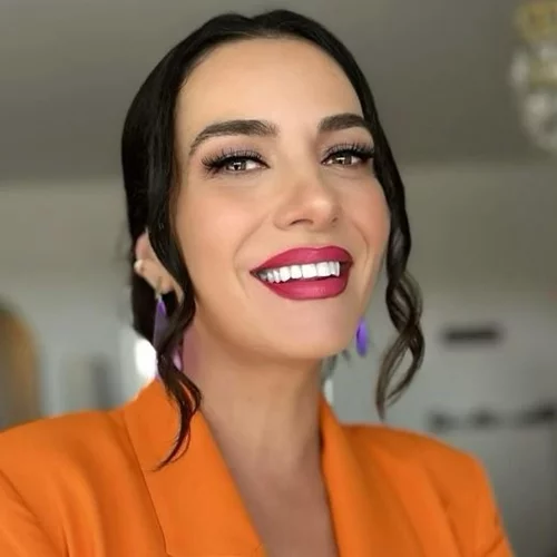 Φωτεινή Δάρρα | Δεν μπαίνει στο Vasilis Zoulias φόρεμά της και ταυτιζόμαστε μαζί της