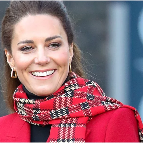 Kate Middleton | Φόρεσε το tartan με τον πιο στιλάτο τρόπο