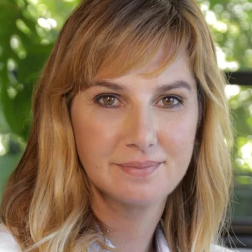 Σοφία Μπεκατώρου για Λευτέρη Πετρούνια | "Είναι θλιβερό να απαιτούμε να βγει κάποιος να καταγγείλει με προϋπόθεση να είναι πρωταθλητής"