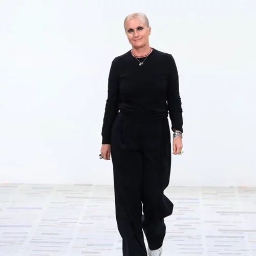 10 σχεδιάστριες που άλλαξαν τον τρόπο που ντύνονται οι γυναίκες