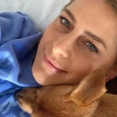 Η Τατιάνα Μπλάτνικ σε ηλικία 13 ετών -Η ασπρόμαυρη φωτογραφία