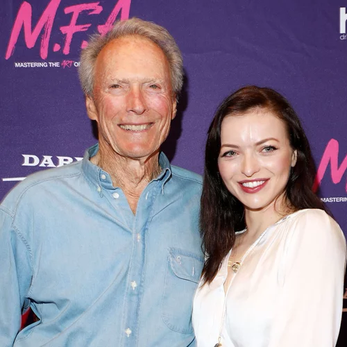 Clint Eastwood | Συνελήφθη η κόρη του για τον άγριο ξυλοδαρμό του σύντροφου της - Όλο το παρασκήνιο της διαμάχης