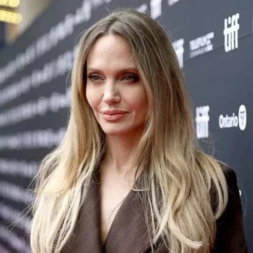 Η Angelina Jolie είναι έτοιμη για τη μεγαλύτερη αλλαγή της ζωής της