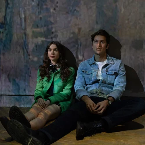 Emily in Paris 2 | Οι νέες ρομαντικές φωτογραφίες από τα γυρίσματα