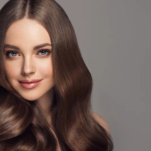 Waterfall Layers | To κούρεμα που ταιριάζει σε κάθε γυναίκα με μακριά μαλλιά