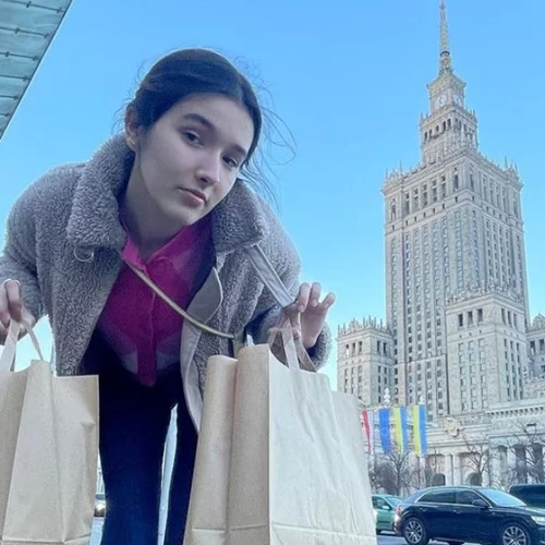 Reserved | Το fashion brand που στέλνει βοήθεια στην Ουκρανία