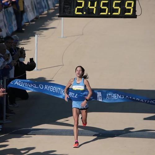 Μαραθώνιος 2022 | Το Χρυσό Κορίτσι, η Βασιλική Κωνσταντοπούλου δίνει μαθήματα ζωής