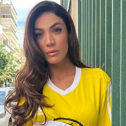 "Όμορφες αφιλτράριστες στιγμές" | Η Ήβη Αδάμου φωτογραφίζει την υπέροχη οικογένεια της