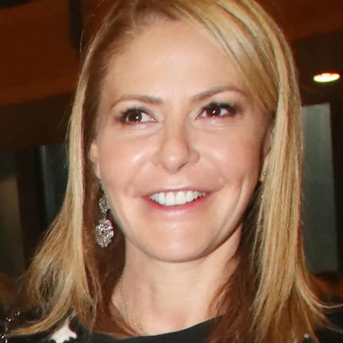 Τζένη Μπαλατσινού | Αυτό είναι το νέο χρώμα των μαλλιών της