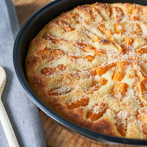 Καλοκαιρινό κέικ στο τηγάνι με ροδάκινο!