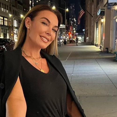 Τατιάνα Στεφανίδου | Η "πολυτελής" αλλαγή που έκανε στα μαλλιά της είναι μία από τις μεγαλύτερες τάσεις τώρα