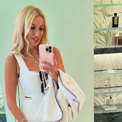 Κωνσταντίνα Σπυροπούλου | Τα εναλλακτικά παιχνίδια με τα παιδιά της στο πάρκο