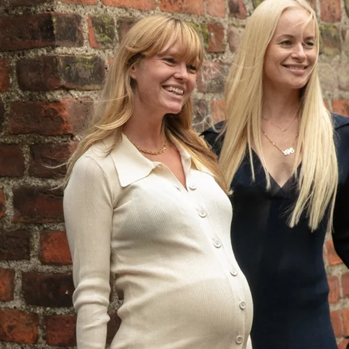 Είσαι νέα μητέρα; | 5 κομμάτια για να αντιμετωπίσεις τη μητρότητα με στιλ