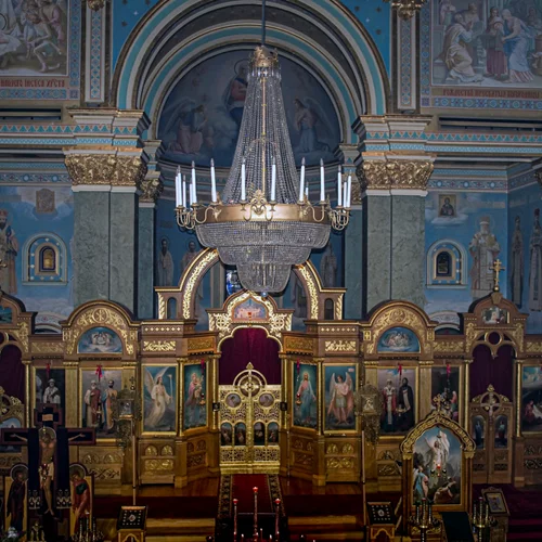 Γιατί εξαιρέθηκαν οι εκκλησίες από τα μέτρα για τα rapid test - Αντιδρούν οι ειδικοί - Τι απαντά η κυβέρνηση