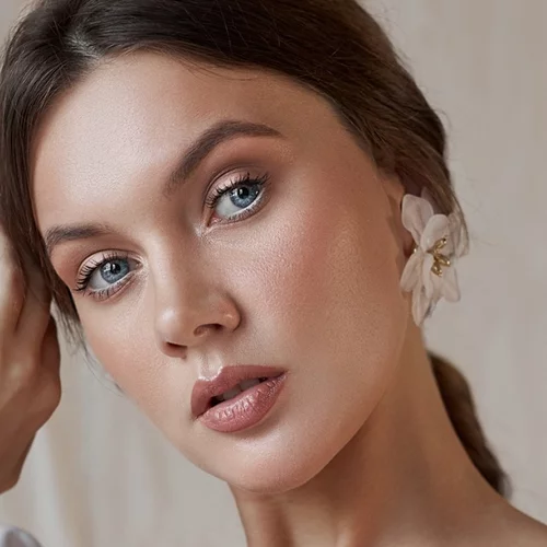 Full Coverage | 10 υπερκαλυπτικά μέικ απ, ιδανικά για επιδερμίδες με ατέλειες