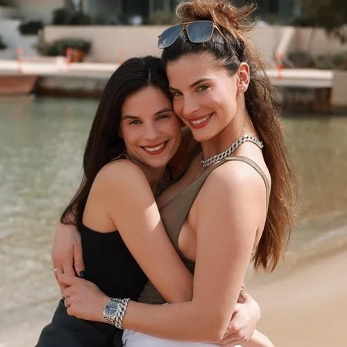 Χριστίνα Μπόμπα: "Το διαζύγιο ήταν για μένα δύσκολη εμπειρία - Ένιωθα ότι δεν είμαι δίπλα στην αδερφή μου"