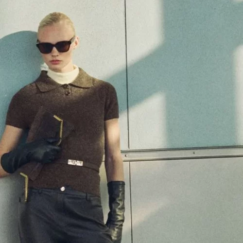 Τα πλεκτά πουλόβερ με έκπτωση από τη Μango που υπόσχονται αναβαθμισμένο χειμερινό στιλ