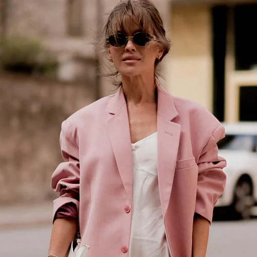 Τα χρώματα που προτιμούν οι influencers για να δείχνει κάθε σύνολο πολυτελές