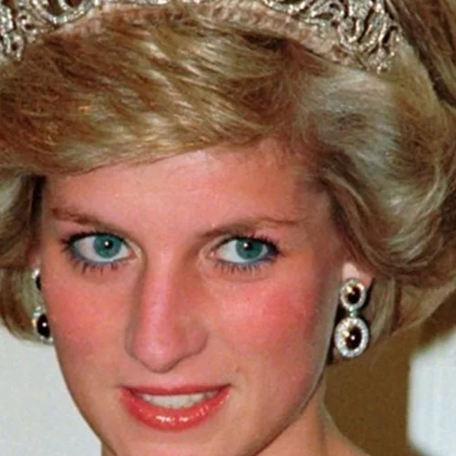 Γάλλος πυροσβέστης αποκαλύπτει τα τελευταία λόγια της πριγκίπισσας Diana.